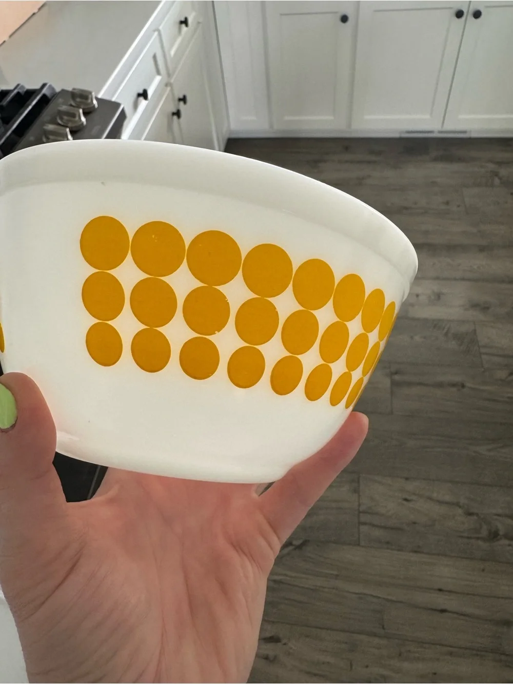 Pyrex vintage polka